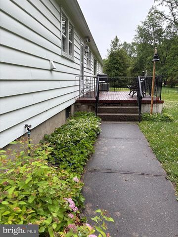 417 MEDFORD LAKES RD, Tabernacle, NJ 08088