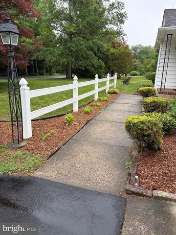 417 MEDFORD LAKES RD, Tabernacle, NJ 08088