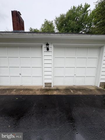 417 MEDFORD LAKES RD, Tabernacle, NJ 08088