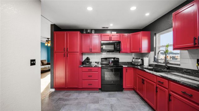 5526 KARAN COURT, Lakeland, FL 33811