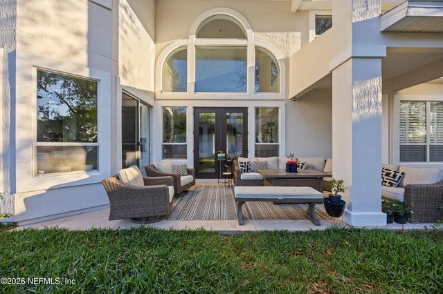 735 E DORCHESTER Drive, St. Johns, FL 32259