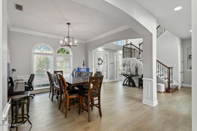 735 E DORCHESTER Drive, St. Johns, FL 32259