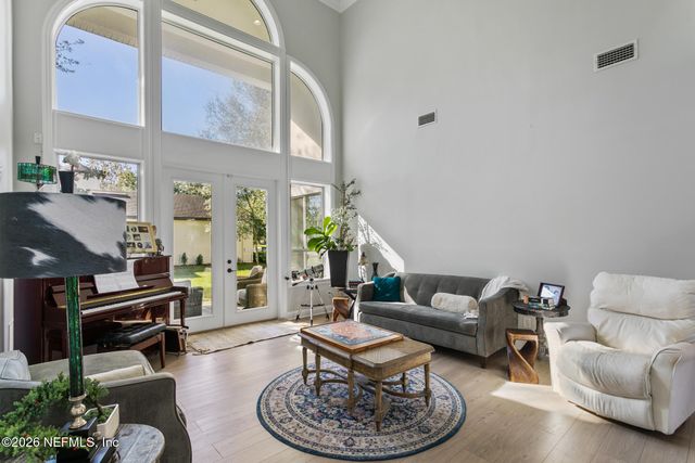 735 E DORCHESTER Drive, St. Johns, FL 32259