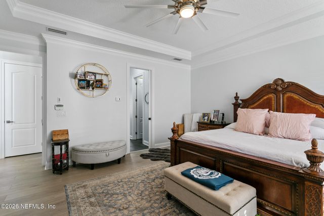 735 E DORCHESTER Drive, St. Johns, FL 32259