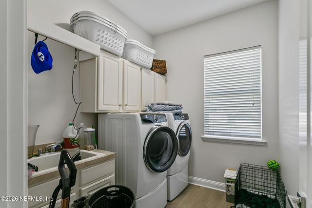 735 E DORCHESTER Drive, St. Johns, FL 32259