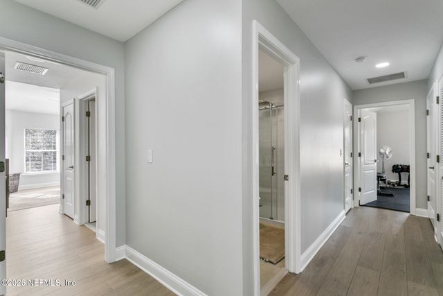 735 E DORCHESTER Drive, St. Johns, FL 32259