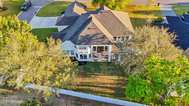 735 E DORCHESTER Drive, St. Johns, FL 32259