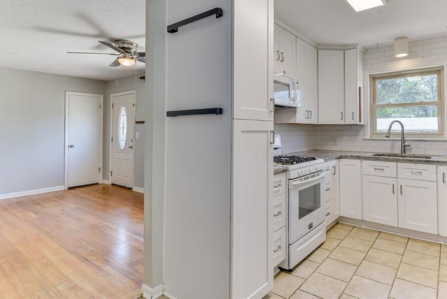 2006 Bunting Drive, North Augusta, SC 29841