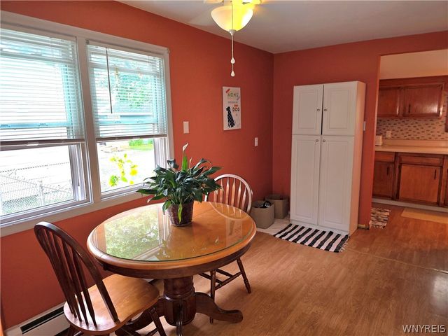 161 Longmeadow Rd, Amherst, NY 14226