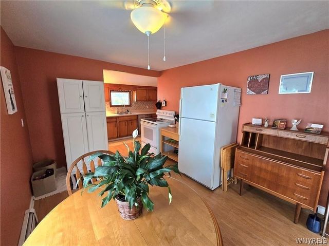 161 Longmeadow Rd, Amherst, NY 14226