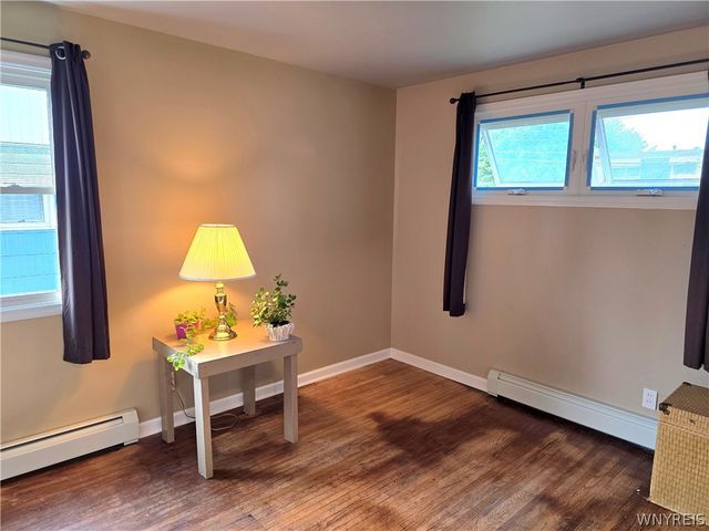 161 Longmeadow Rd, Amherst, NY 14226