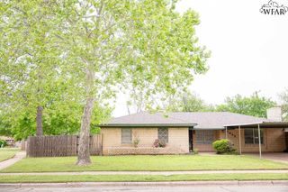 4648 UNIVERSITY AVENUE, Wichita Falls, TX 76308