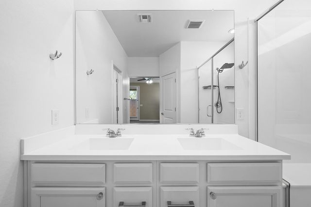 12406 W Northview Avenue, Glendale, AZ 85307