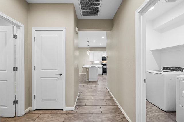 12406 W Northview Avenue, Glendale, AZ 85307