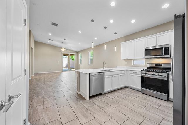 12406 W Northview Avenue, Glendale, AZ 85307