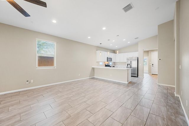 12406 W Northview Avenue, Glendale, AZ 85307