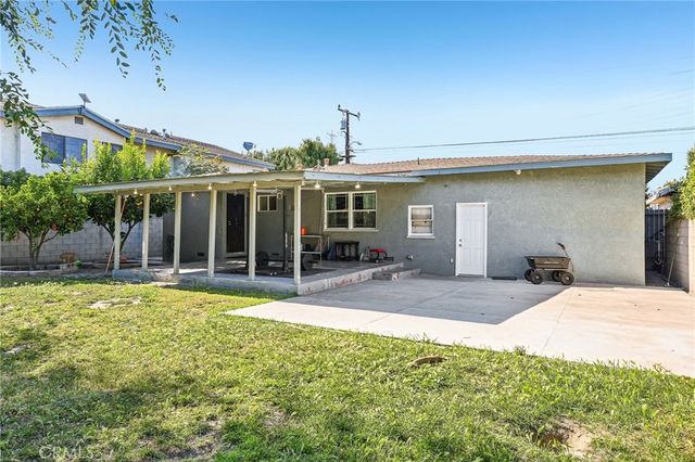 8558 Park, Bellflower, CA 90706