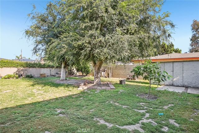 8558 Park, Bellflower, CA 90706