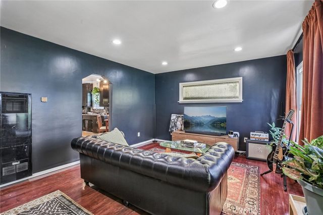 8558 Park, Bellflower, CA 90706