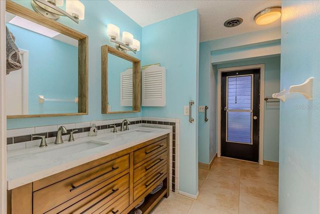 1234 PINEBROOK WAY, Venice, FL 34285