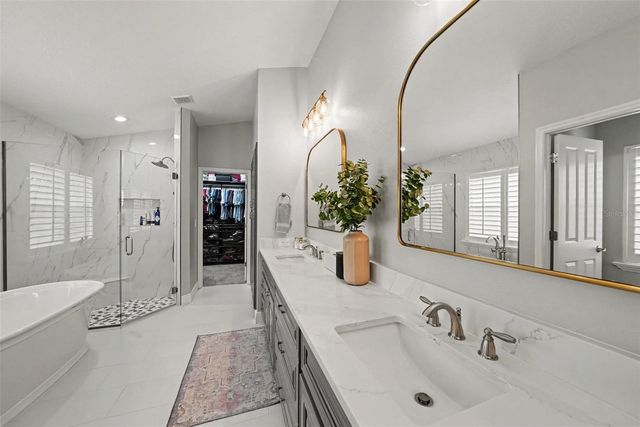10617 WEYBRIDGE DRIVE, Tampa, FL 33626