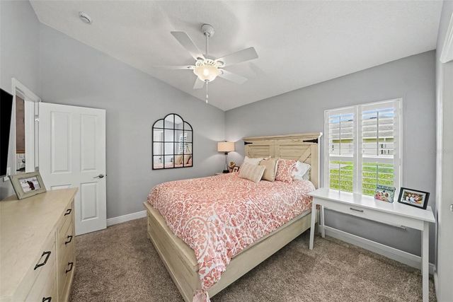 10617 WEYBRIDGE DRIVE, Tampa, FL 33626