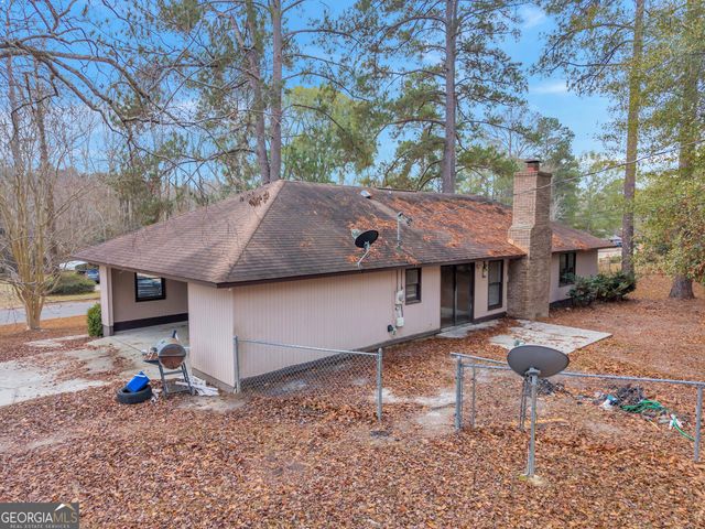 400 Cypress Drive, Dublin, GA 31021