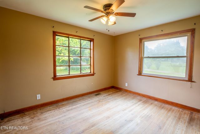 1218 Adair Drive, Knoxville, TN 37918