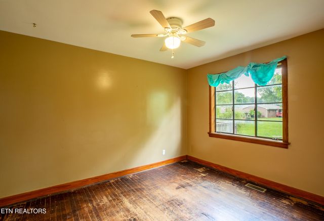 1218 Adair Drive, Knoxville, TN 37918
