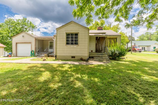 1218 Adair Drive, Knoxville, TN 37918