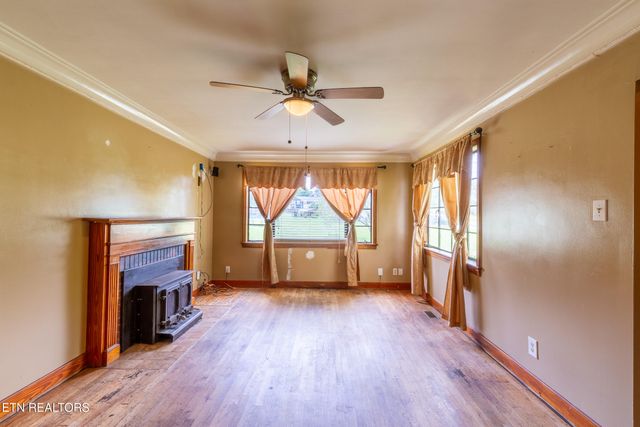 1218 Adair Drive, Knoxville, TN 37918