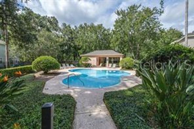 2228 GOLDEN OAK LANE, Valrico, FL 33594