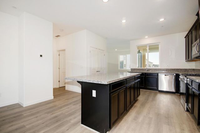 4179 Gloster Way, Sacramento, CA 95834