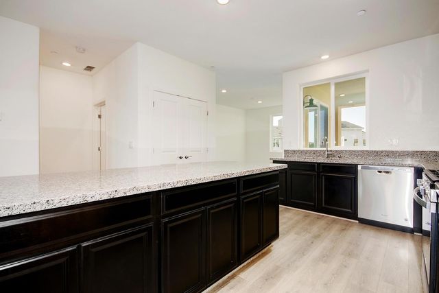 4179 Gloster Way, Sacramento, CA 95834