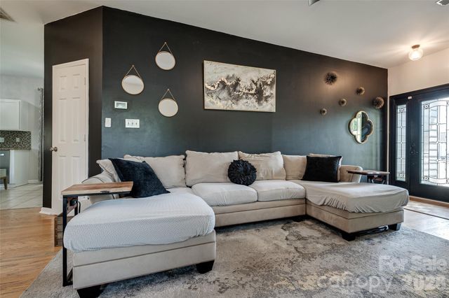 12007 Presnell Place, Charlotte, NC 28273