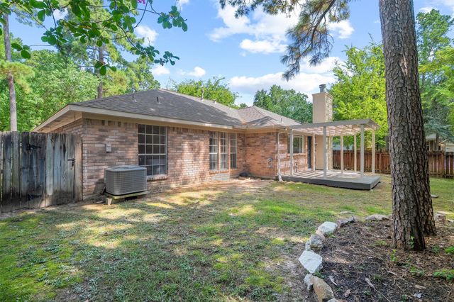 3 Still Corner Place, Spring, TX 77381