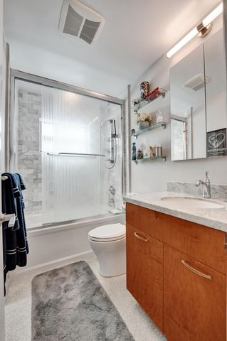 2610 NE 10th Terrace 2608-2610, Wilton Manors, FL 33334