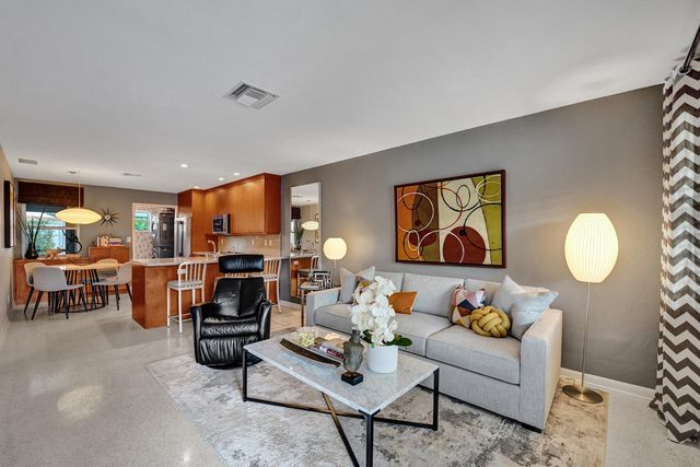 2610 NE 10th Terrace 2608-2610, Wilton Manors, FL 33334