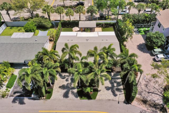 2610 NE 10th Terrace 2608-2610, Wilton Manors, FL 33334
