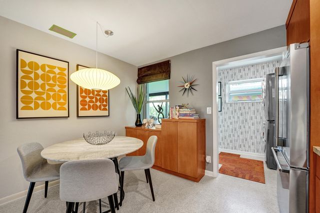 2610 NE 10th Terrace 2608-2610, Wilton Manors, FL 33334