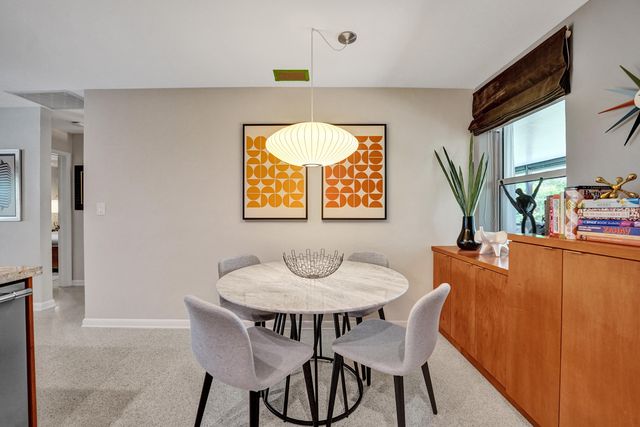 2610 NE 10th Terrace 2608-2610, Wilton Manors, FL 33334