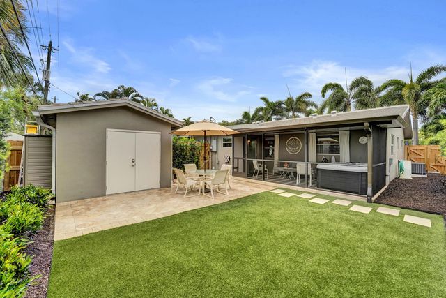 2610 NE 10th Terrace 2608-2610, Wilton Manors, FL 33334