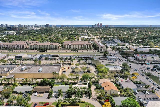 2610 NE 10th Terrace 2608-2610, Wilton Manors, FL 33334