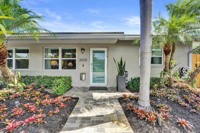 2610 NE 10th Terrace 2608-2610, Wilton Manors, FL 33334