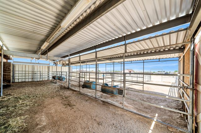 7315 W Ave A 8, Lancaster, CA 93536