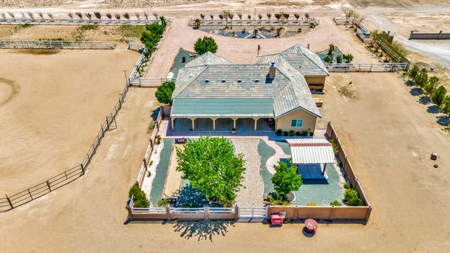 7315 W Ave A 8, Lancaster, CA 93536