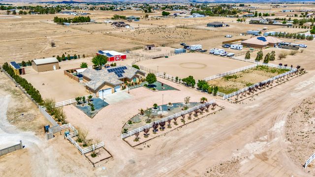 7315 W Ave A 8, Lancaster, CA 93536