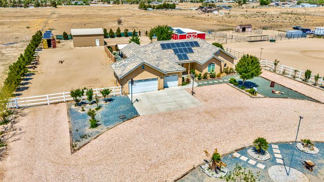 7315 W Ave A 8, Lancaster, CA 93536