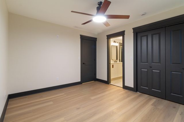 10138 Sentry Drive, St. John, IN 46373