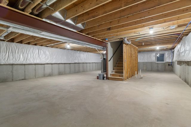 10138 Sentry Drive, St. John, IN 46373